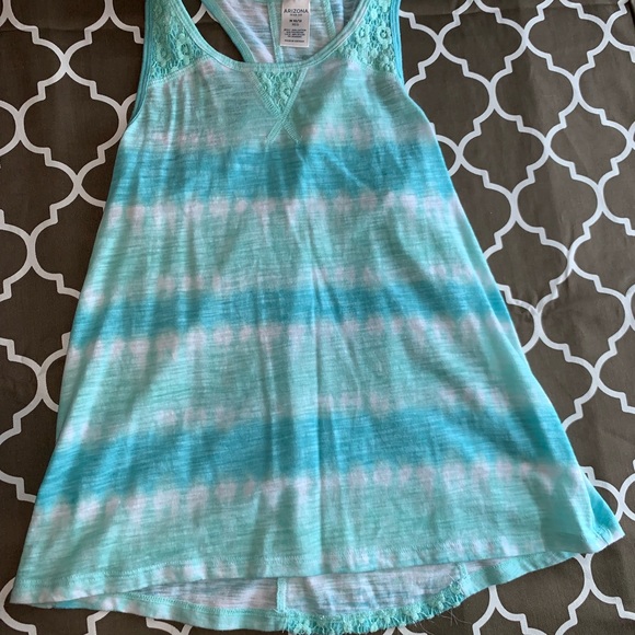 Set of 2 Shirts - Picture 4 of 5